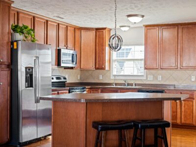 WOOD HUB FURNITURE & WORKS